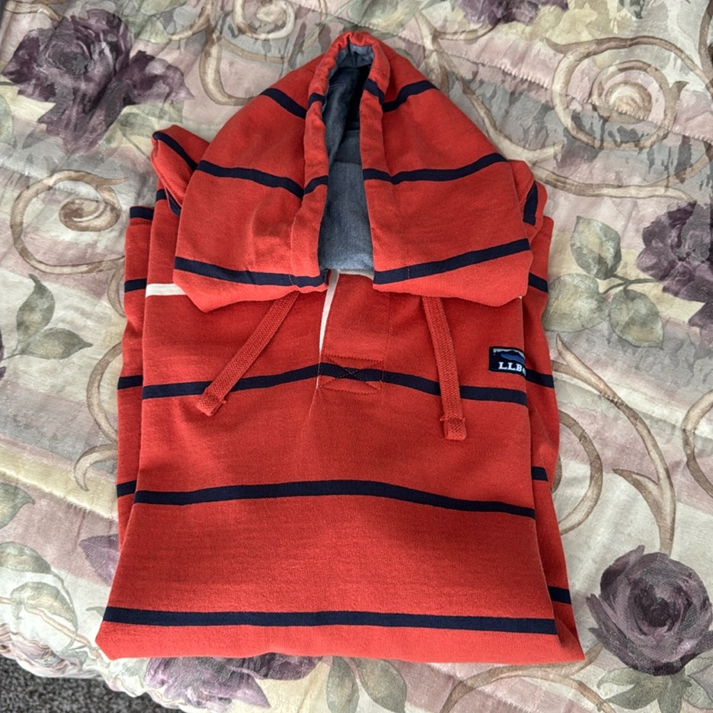 L.L. Bean Men's Red and Navy Striped Hoodie. EUC